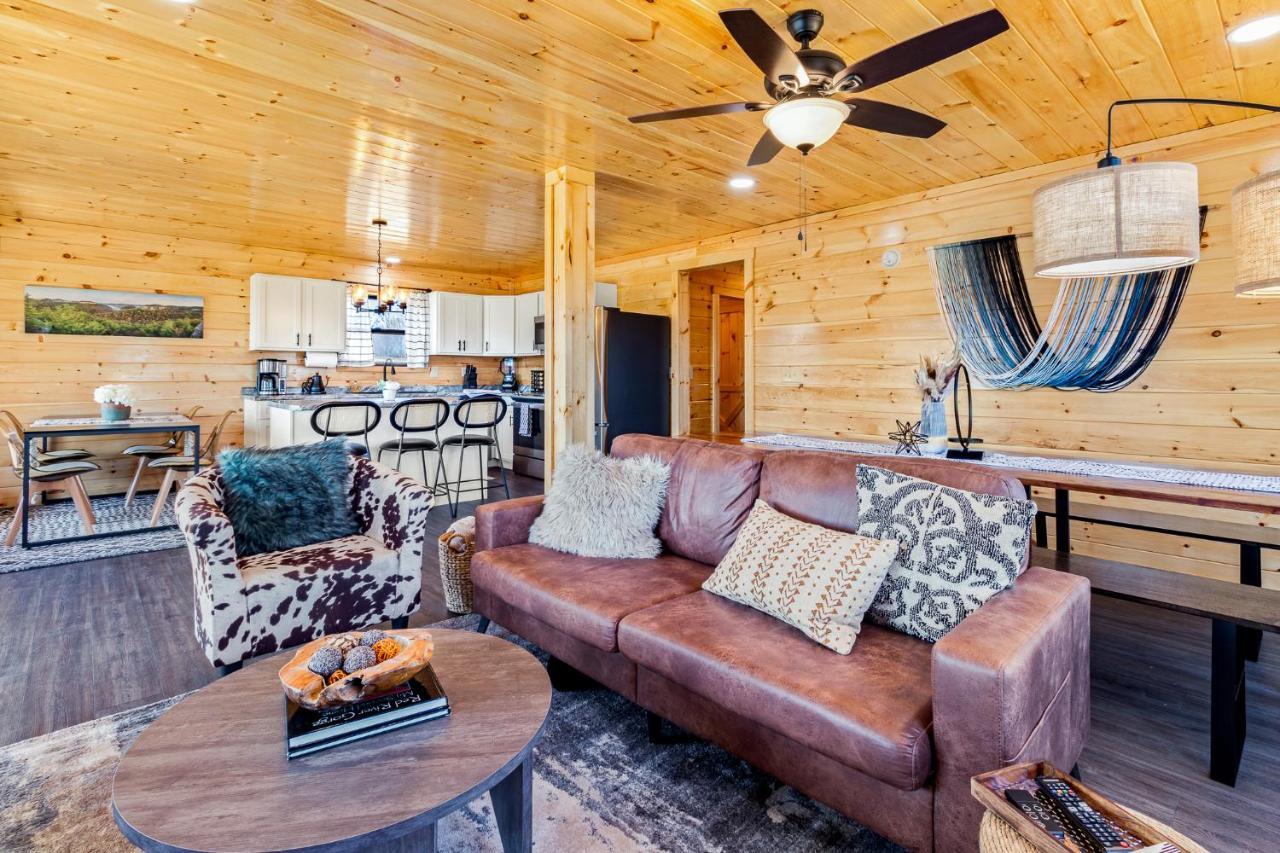 Villa Honey Bee Hideaway à Rogers Extérieur photo